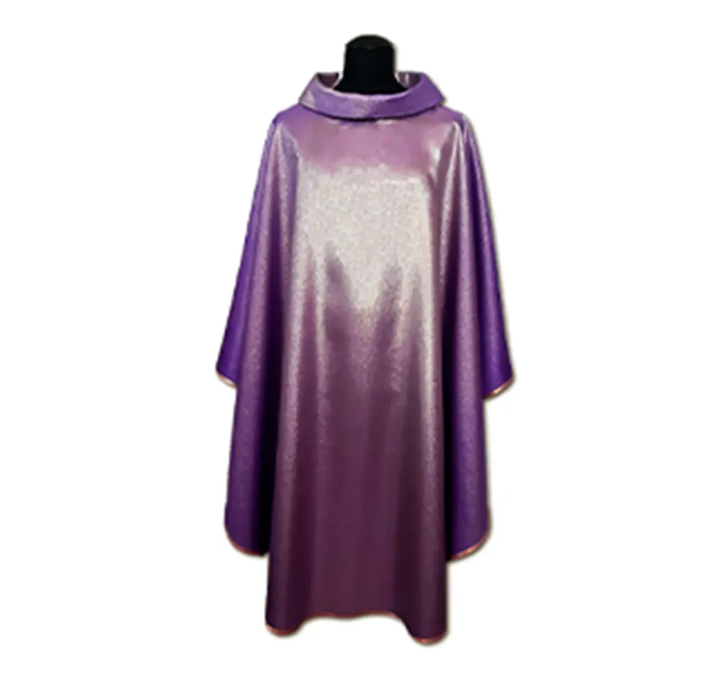 Casulla de sacerdote 1408