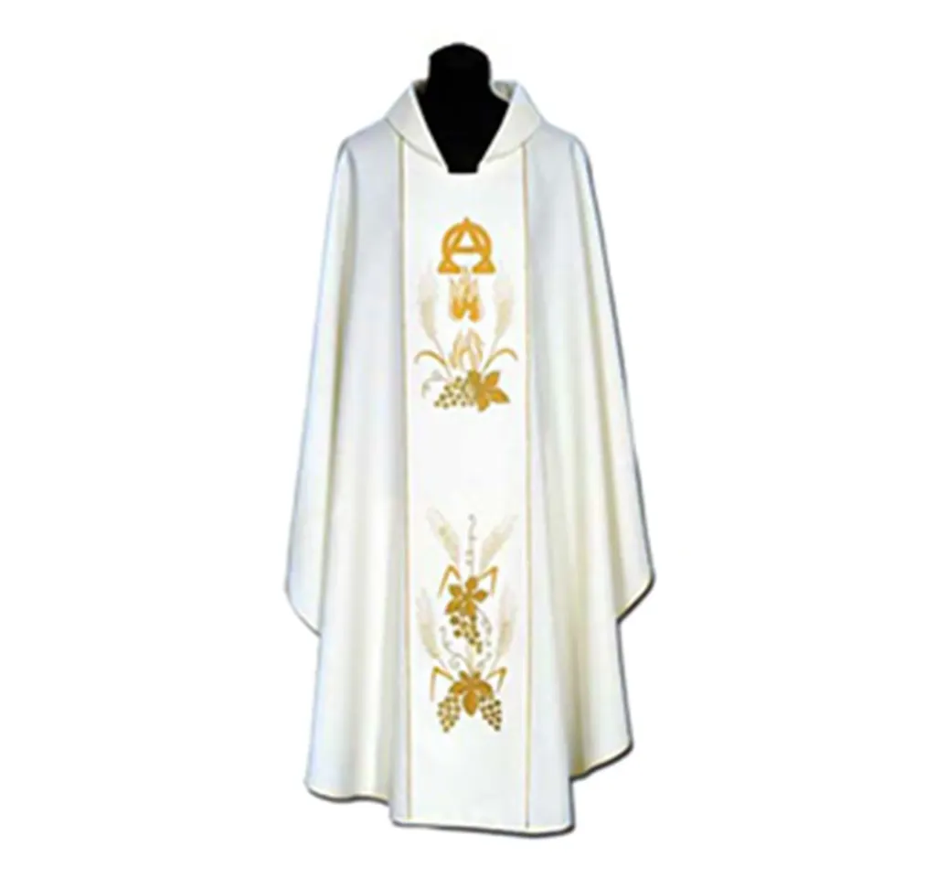 Casulla de sacerdote bordada