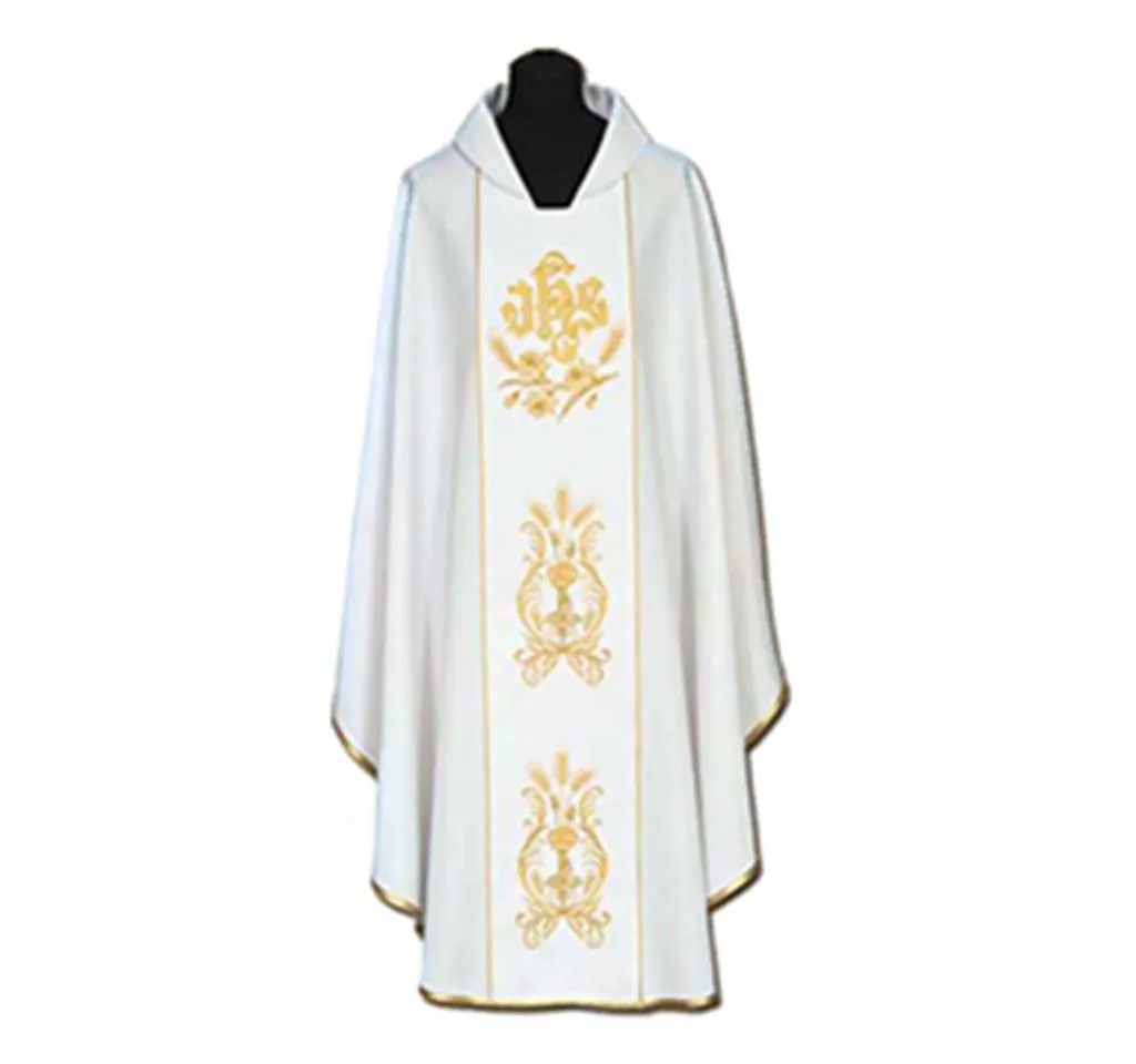 Casulla de sacerdote bordada