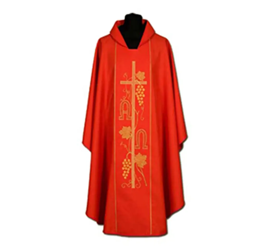 [1239] Casulla de sacerdote bordada