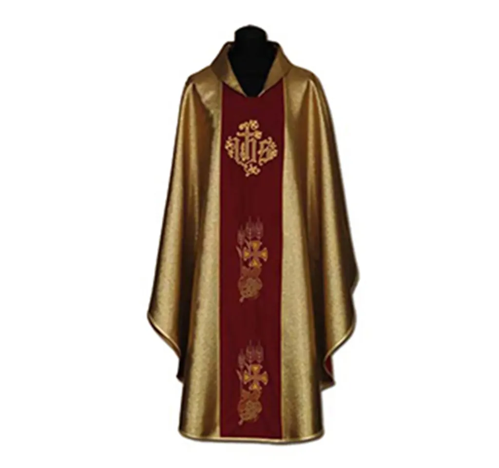 Casulla de sacerdote bordada