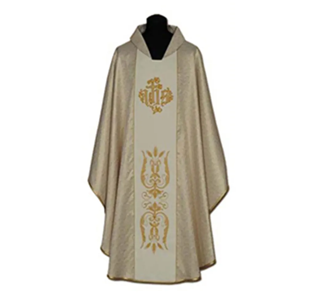 Casulla de sacerdote bordada