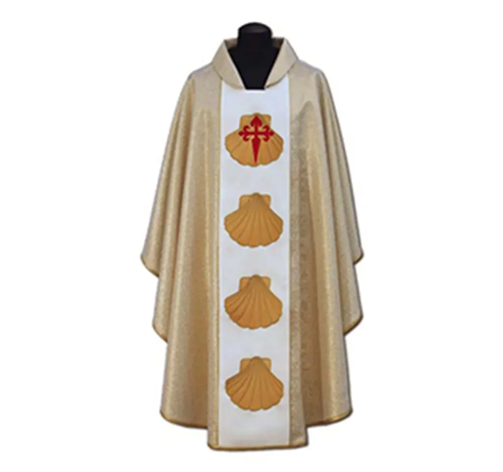 Casulla de sacerdote bordada