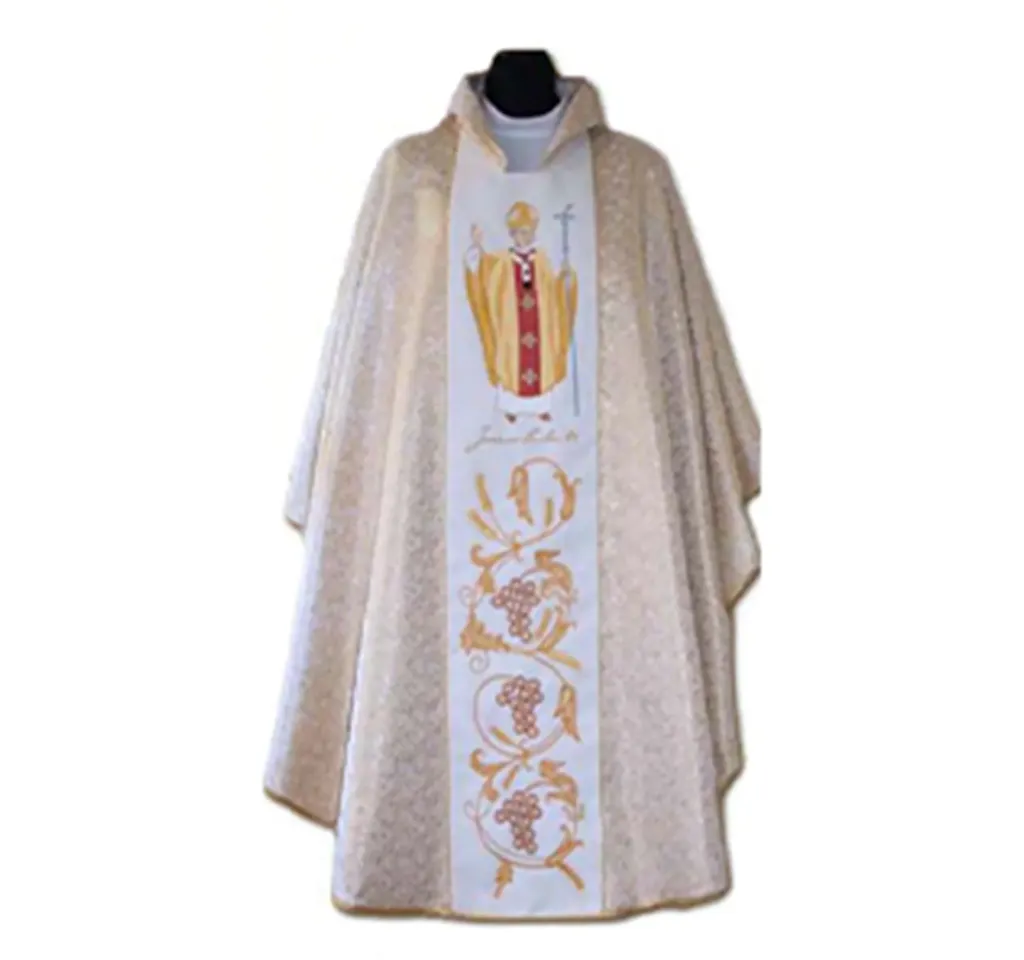 [1256] Casulla de sacerdote bordada