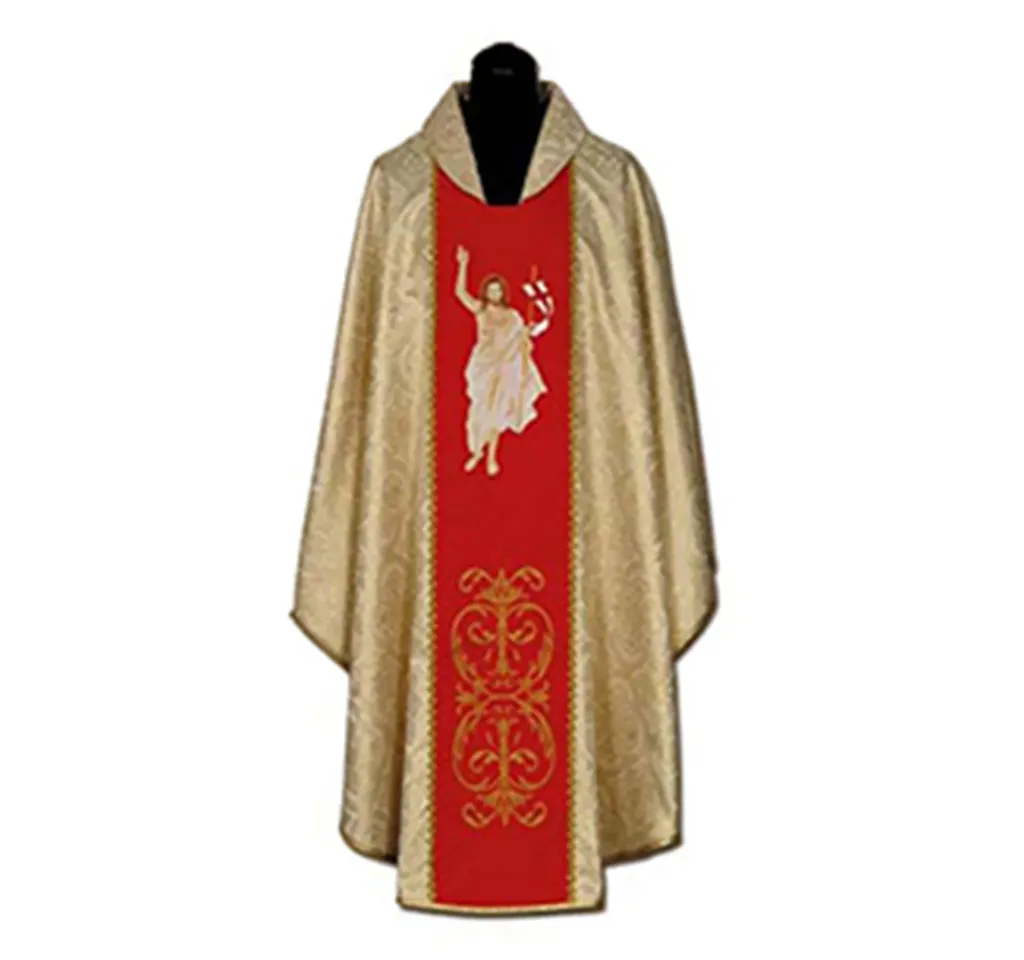 Casulla de sacerdote bordada