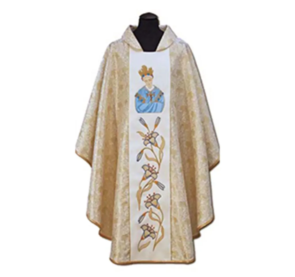 Casulla de sacerdote bordada