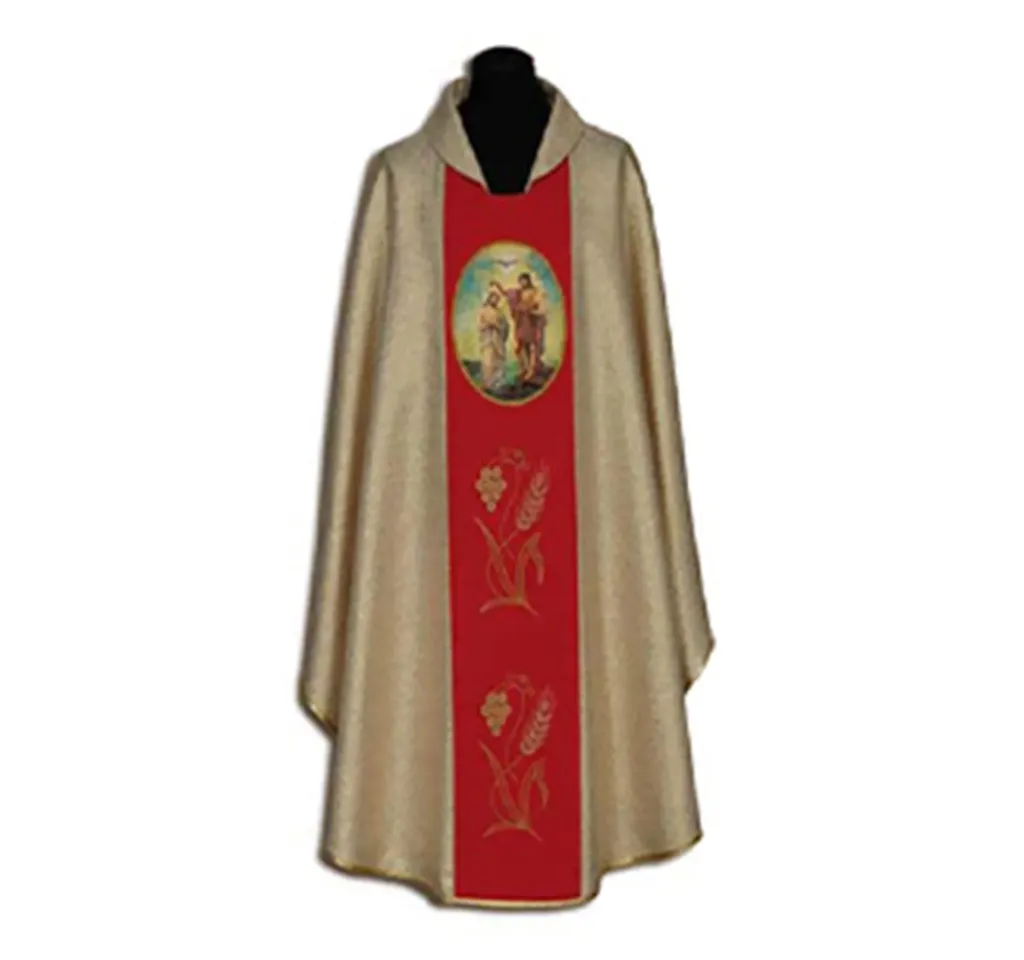 Casulla de sacerdote bordada
