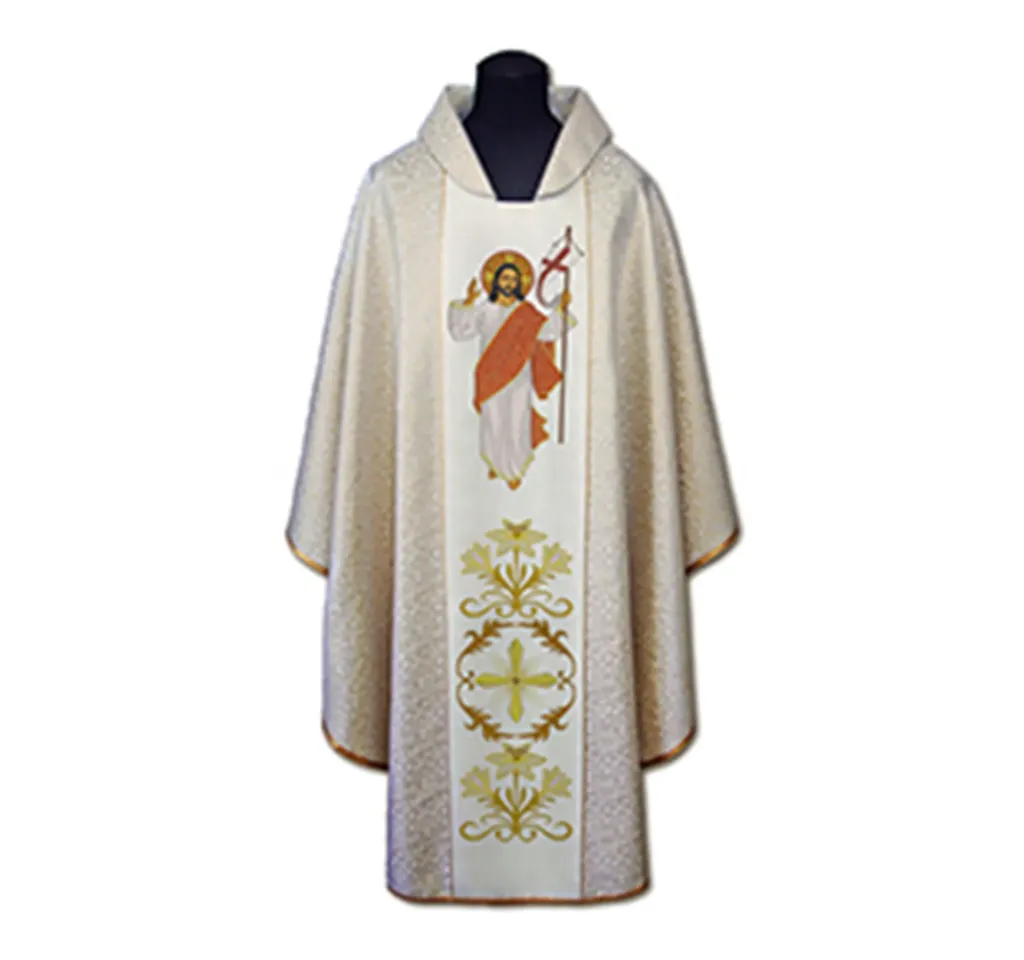 Casulla de sacerdote bordada