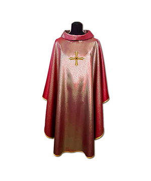 Casulla de sacerdote bordada