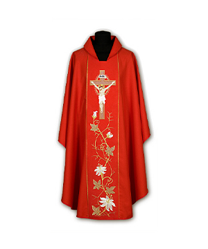 Casulla de sacerdote roja bordada