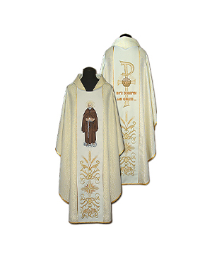 Casulla de sacerdote bordada