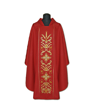 Casulla de sacerdote roja bordada