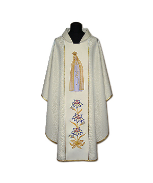 Casulla de sacerdote bordada