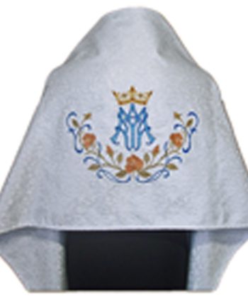 Paño de hombros mariano reina