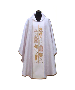 Casulla de sacerdote bordada