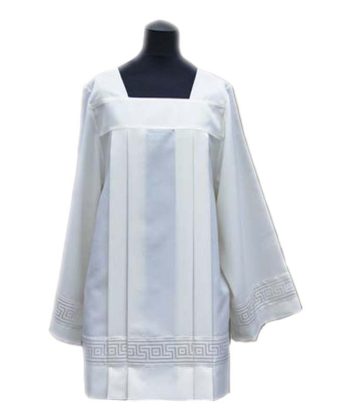 Roquete sacerdote diseño