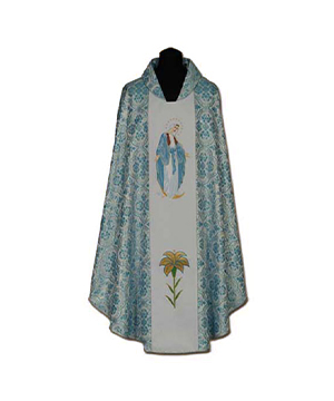 Casulla de sacerdote bordada