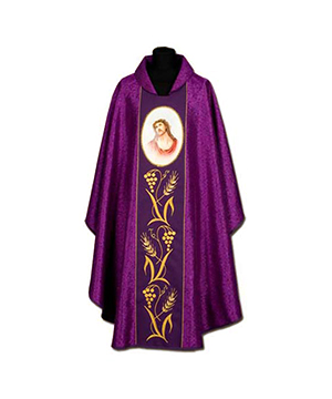 Casulla de sacerdote bordada