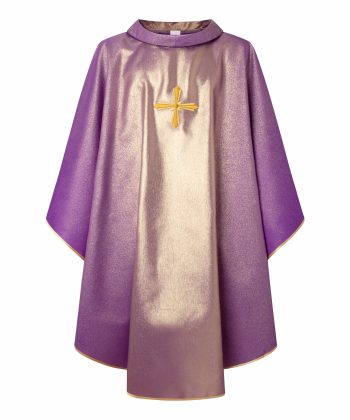 Casulla de sacerdote bordada